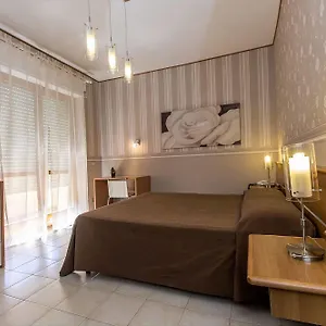 3* Hotel Ulivi E Palme